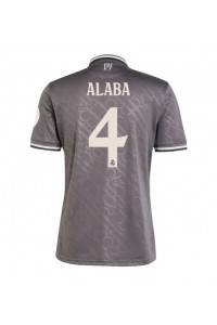 Real Madrid David Alaba #4 Fotballdrakt Tredje Klær 2024-25 Korte ermer